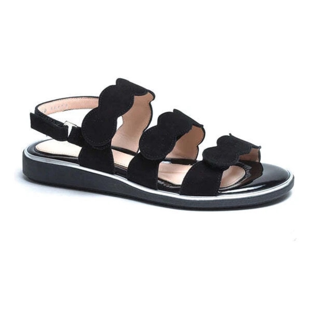 Black Scalloped Women's Sandals - BeautiFeel Cleo